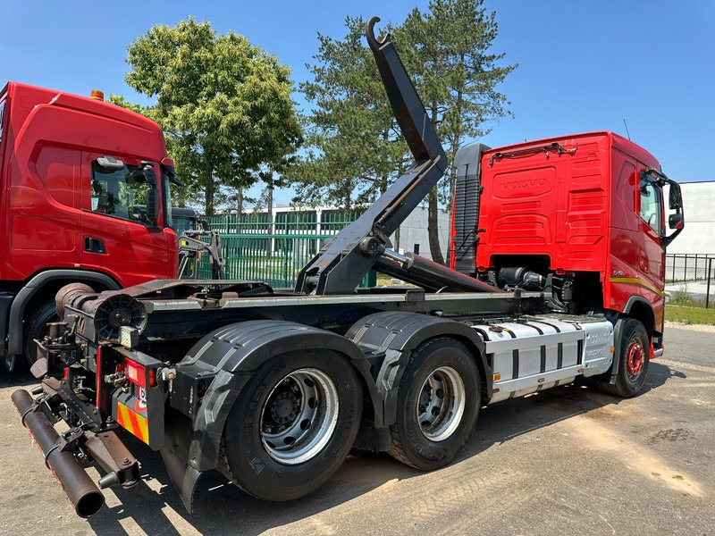 Volvo FH 540 6x4 HOOKLIFT 20T - RETARDER - LIFT AXLE - I-park Cool - SLEEPERCAB - E6 - BE TRUCK - Horgos rakodó teherautó: 4 kép. Volvo FH 540 6x4 HOOKLIFT 20T - RETARDER - LIFT AXLE - I-park Cool - SLEEPERCAB - E6 - BE TRUCK - Horgos rakodó teherautó: 4 kép.