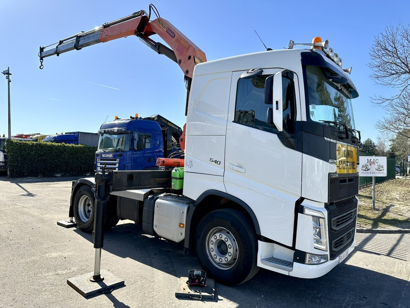 Volvo FH 540 TRACTOR + CRANE PK 18500 + RADIO - *449.000km* - EURO 6 - COC - 4 STABS - Darus autó: 1 kép. Volvo FH 540 TRACTOR + CRANE PK 18500 + RADIO - *449.000km* - EURO 6 - COC - 4 STABS - Darus autó: 1 kép.