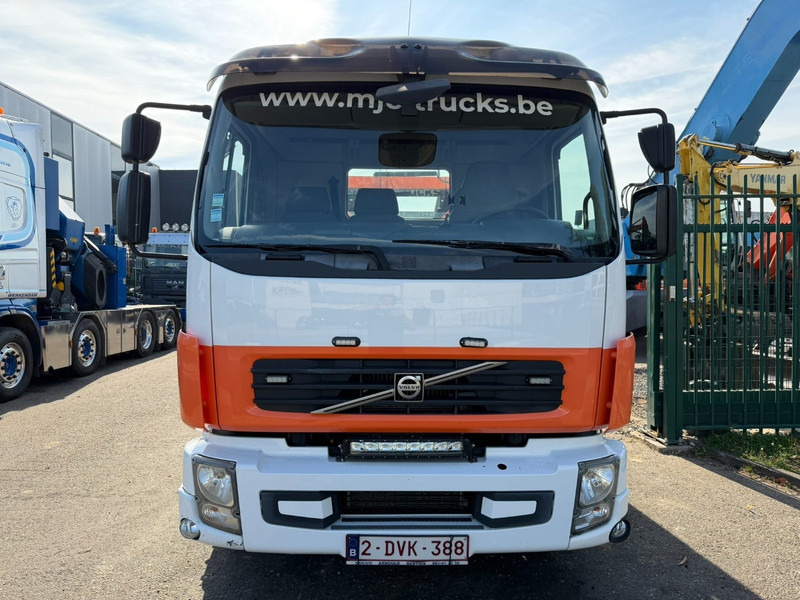 Volvo FL 280 - 14T RECOVERY TRUCK / AUTOTRANSPORTER - 3 CARS - WINCH - TÜV 07/2026 - EURO 5 - BE TRUCK - Vontató: 2 kép. Volvo FL 280 - 14T RECOVERY TRUCK / AUTOTRANSPORTER - 3 CARS - WINCH - TÜV 07/2026 - EURO 5 - BE TRUCK - Vontató: 2 kép.