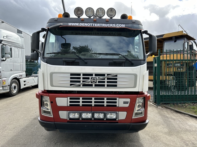 Volvo FM 480 8X2 - EURO 5 - STEERING AXLE / LENK ACHSE + KENNIS 14.000R - I SHIFT - Platós teherautó: 2 kép. Volvo FM 480 8X2 - EURO 5 - STEERING AXLE / LENK ACHSE + KENNIS 14.000R - I SHIFT - Platós teherautó: 2 kép.