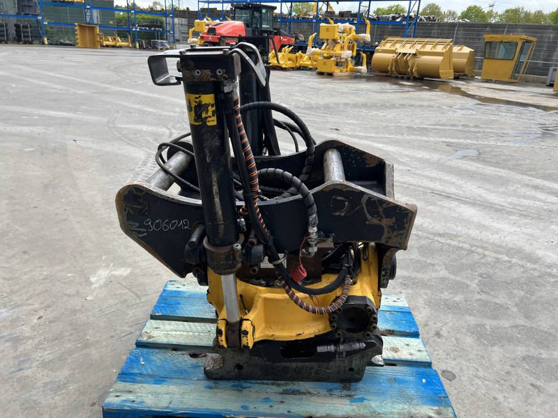 Engcon EC226-S70-70-SS10 - Adapterek - Építőipari gépek: 4 kép. Engcon EC226-S70-70-SS10 - Adapterek - Építőipari gépek: 4 kép.