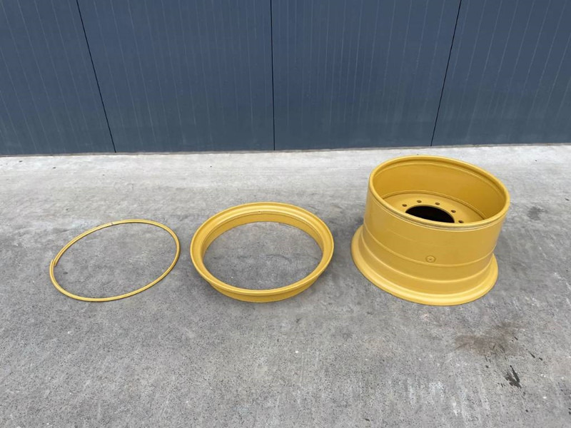 Új Gumiabroncsok és felnik - Építőipari gépek Cat 140H / 140M / 140K / 160H / 160M Rim: 7 kép.