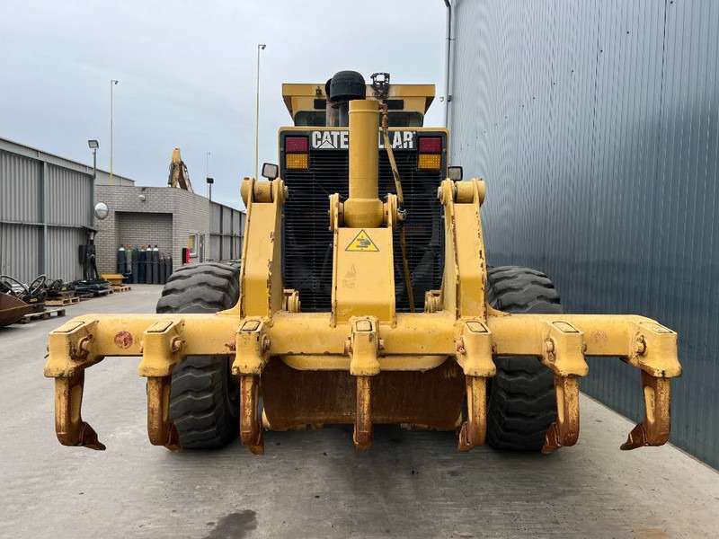 Cat 14H - Gréder: 4 kép. Cat 14H - Gréder: 4 kép.