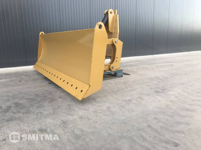 Cat 160M3 - Tolólap - Építőipari gépek: 3 kép. Cat 160M3 - Tolólap - Építőipari gépek: 3 kép.