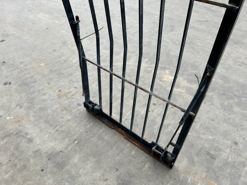 Cat 313E / M315F / 320F / 323E / 325F / 329E / 330F / - Fülke és belső tér - Építőipari gépek: 5 kép. Cat 313E / M315F / 320F / 323E / 325F / 329E / 330F / - Fülke és belső tér - Építőipari gépek: 5 kép.