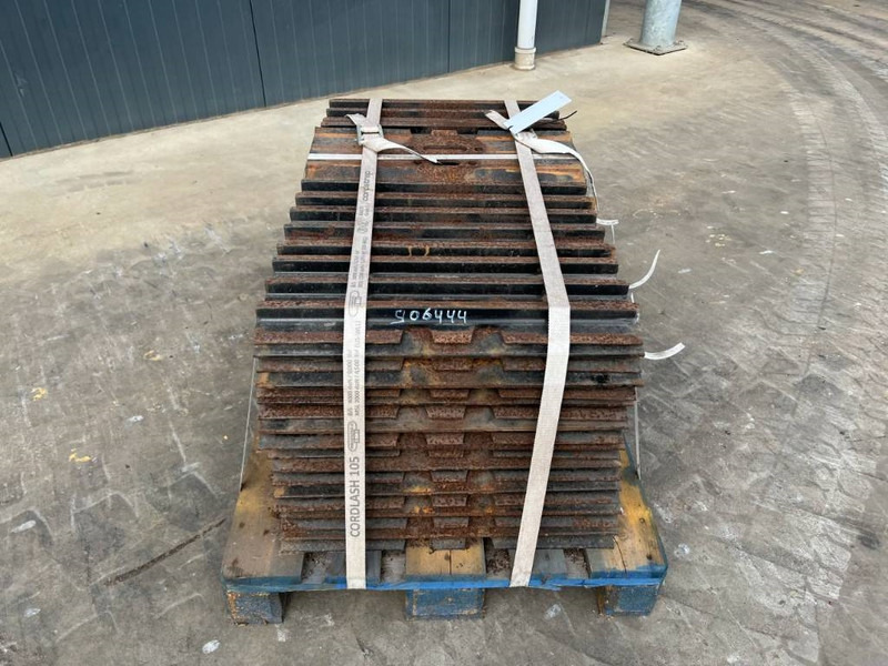 Cat 320D / 323D 3 Grouser 600mm - Keret/ Alváz - Építőipari gépek: 2 kép. Cat 320D / 323D 3 Grouser 600mm - Keret/ Alváz - Építőipari gépek: 2 kép.