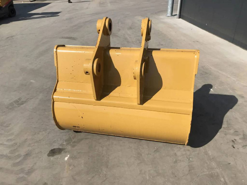 Cat 323GC 1.40m - Kanál - Építőipari gépek: 5 kép. Cat 323GC 1.40m - Kanál - Építőipari gépek: 5 kép.