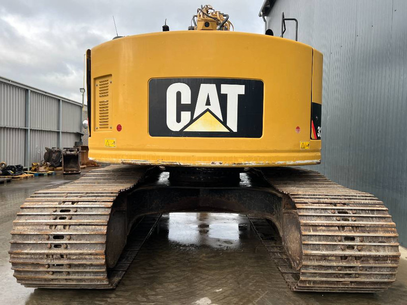 Cat 328D LCR - Lánctalpas kotró: 4 kép. Cat 328D LCR - Lánctalpas kotró: 4 kép.