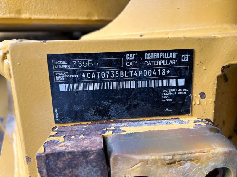 Csuklós dömper Cat 735 | 735B: 8 kép. Csuklós dömper Cat 735 | 735B: 8 kép.
