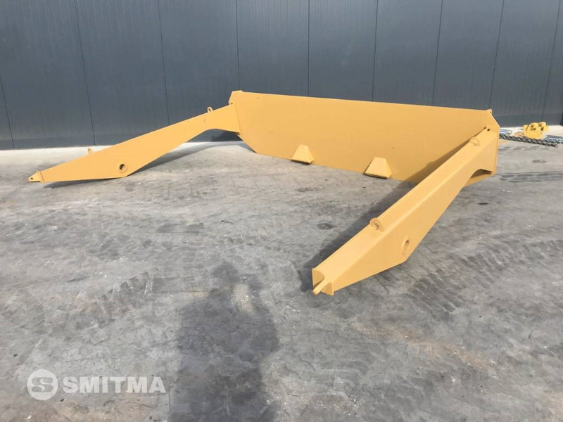 Cat 740 - Emelőhátfal - Építőipari gépek: 4 kép. Cat 740 - Emelőhátfal - Építőipari gépek: 4 kép.