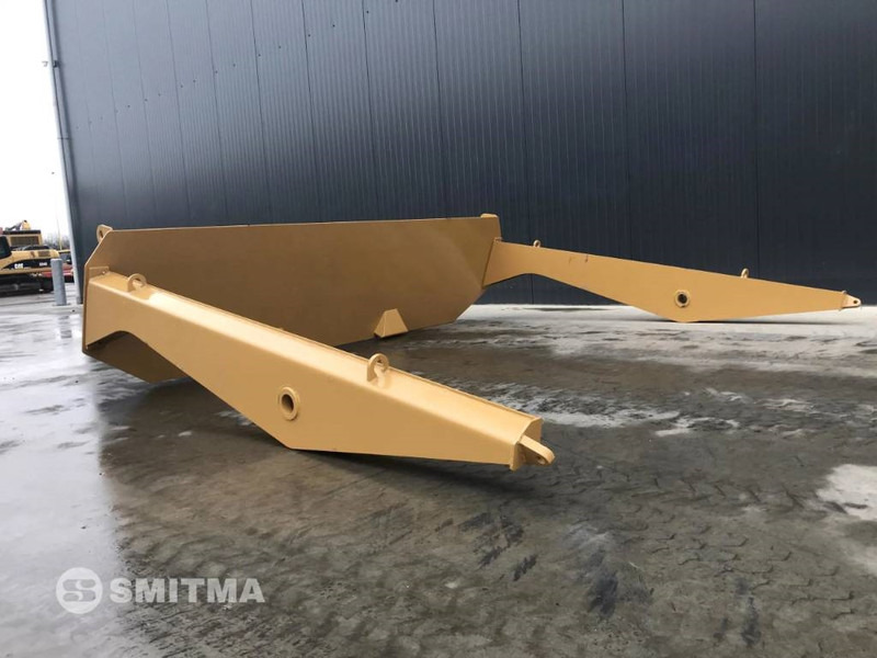 Cat 745 - Emelőhátfal - Építőipari gépek: 5 kép. Cat 745 - Emelőhátfal - Építőipari gépek: 5 kép.