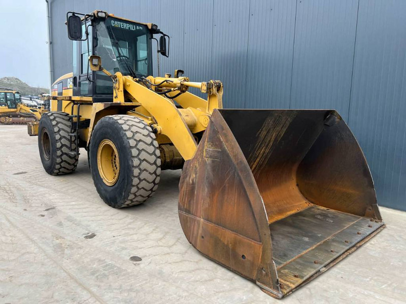 Cat 938G - Gumikerekes homlokrakodó: 3 kép. Cat 938G - Gumikerekes homlokrakodó: 3 kép.