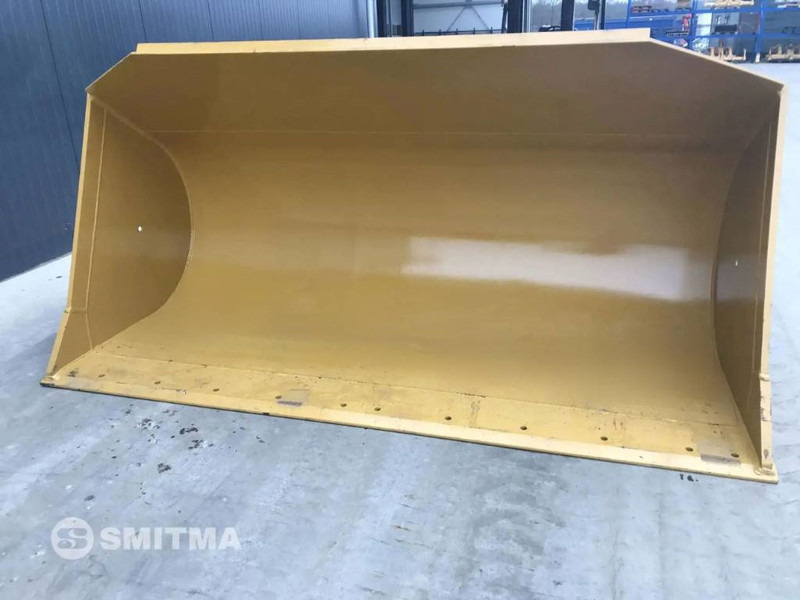 Új Kanál - Építőipari gépek Cat 972K: 7 kép.