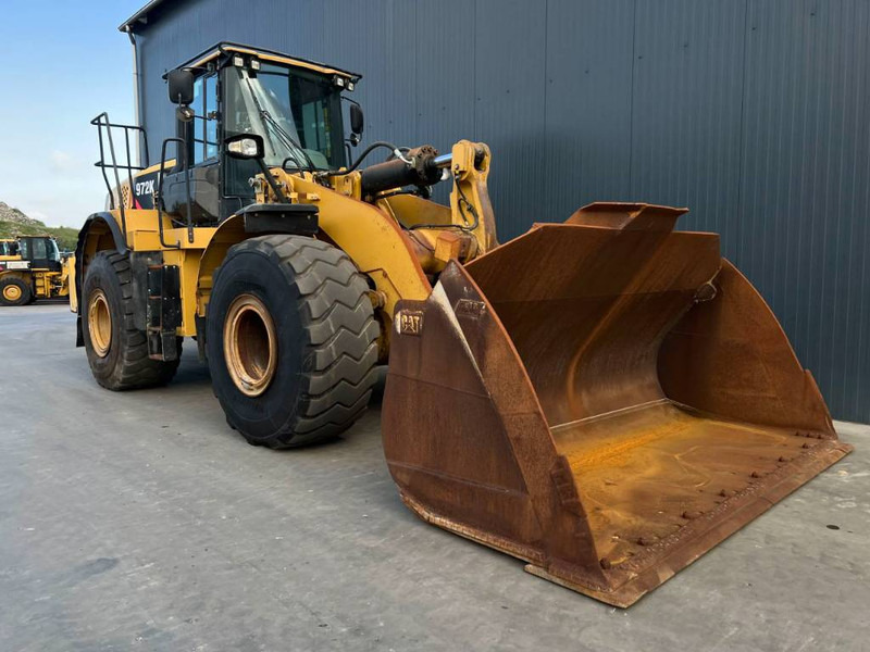 Cat 972K - Gumikerekes homlokrakodó: 5 kép. Cat 972K - Gumikerekes homlokrakodó: 5 kép.