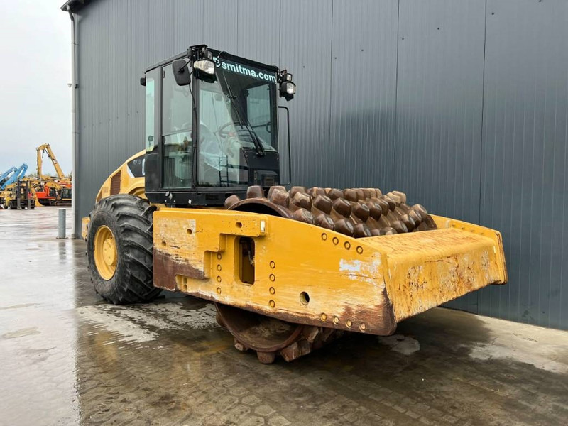 Cat CP76 - Henger: 3 kép. Cat CP76 - Henger: 3 kép.