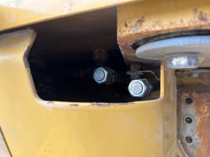 Cat D6N LGP - Buldózer: 5 kép. Cat D6N LGP - Buldózer: 5 kép.