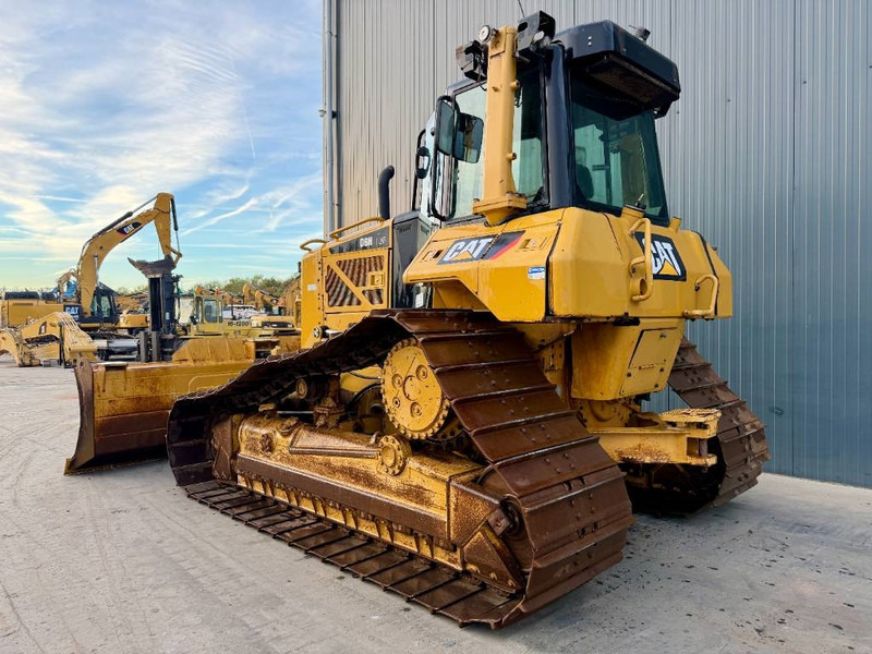 Cat D6N LGP - Buldózer: 3 kép. Cat D6N LGP - Buldózer: 3 kép.