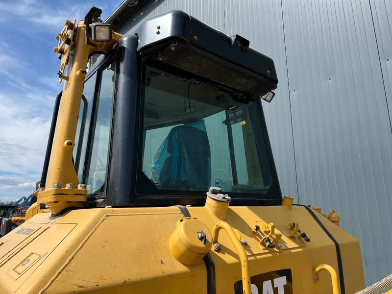 Cat D6N XL - Foldable Blade - Buldózer: 5 kép. Cat D6N XL - Foldable Blade - Buldózer: 5 kép.