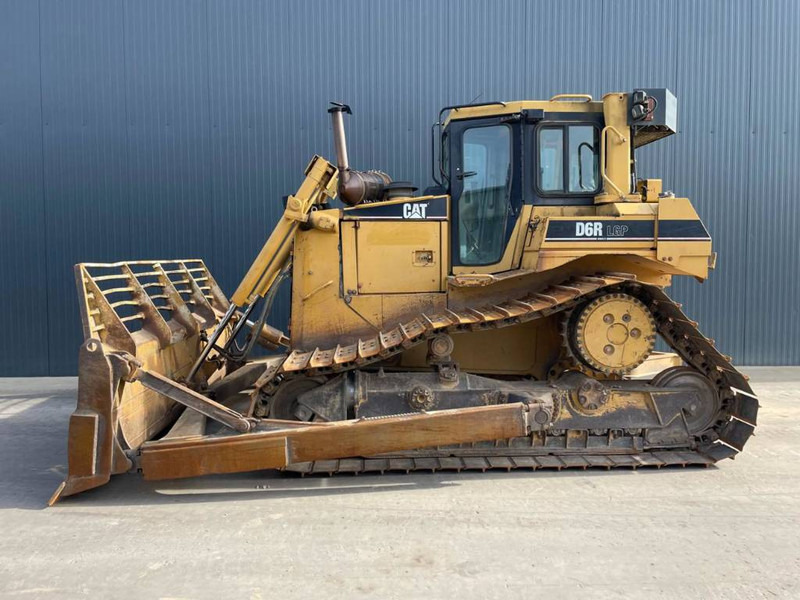 Cat D6R LGP - Buldózer: 5 kép. Cat D6R LGP - Buldózer: 5 kép.