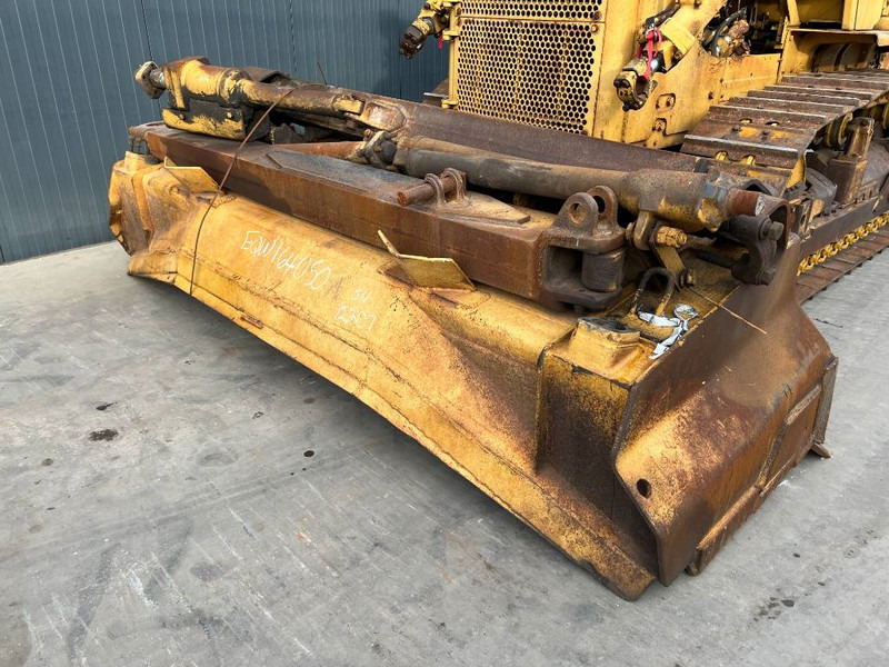 Cat D7G - Gréder: 2 kép. Cat D7G - Gréder: 2 kép.