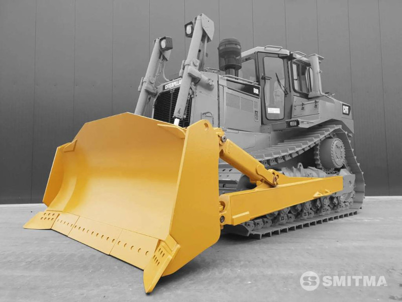 Cat D8R - Tolólap - Építőipari gépek: 1 kép. Cat D8R - Tolólap - Építőipari gépek: 1 kép.