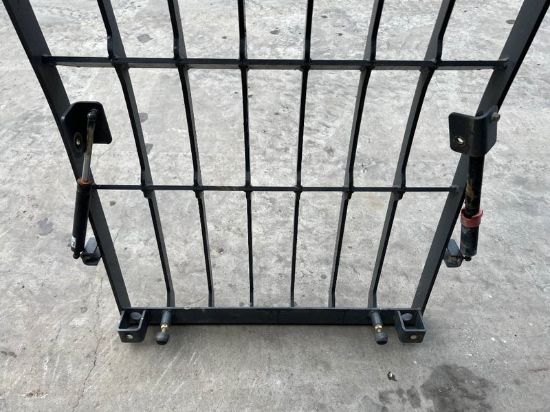 Doosan DX180 / DX225 - Fülke és belső tér - Építőipari gépek: 4 kép. Doosan DX180 / DX225 - Fülke és belső tér - Építőipari gépek: 4 kép.