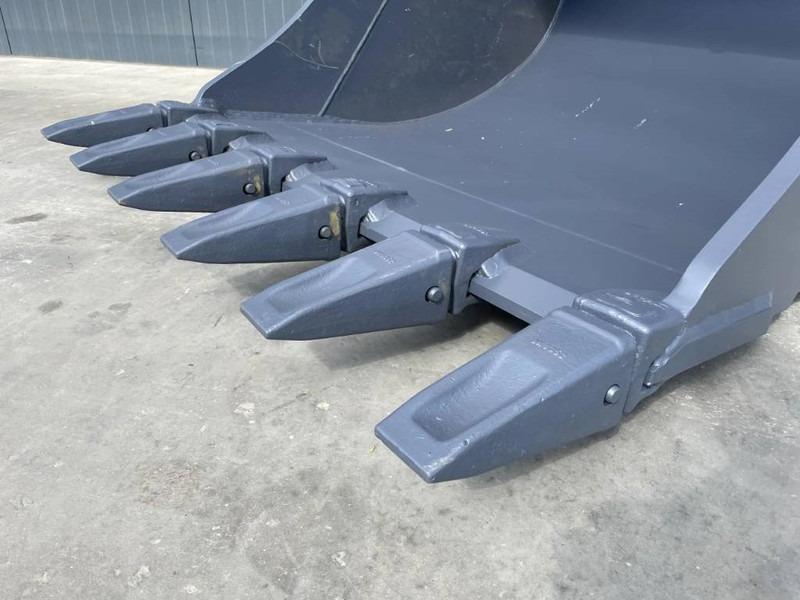 Engcon S80 - Kanál - Építőipari gépek: 4 kép. Engcon S80 - Kanál - Építőipari gépek: 4 kép.