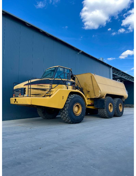 Cat 740 Water Truck - Építőipari gépek: 2 kép. Cat 740 Water Truck - Építőipari gépek: 2 kép.