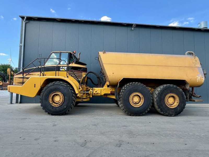 Cat 740 Water Truck - Építőipari gépek: 4 kép. Cat 740 Water Truck - Építőipari gépek: 4 kép.