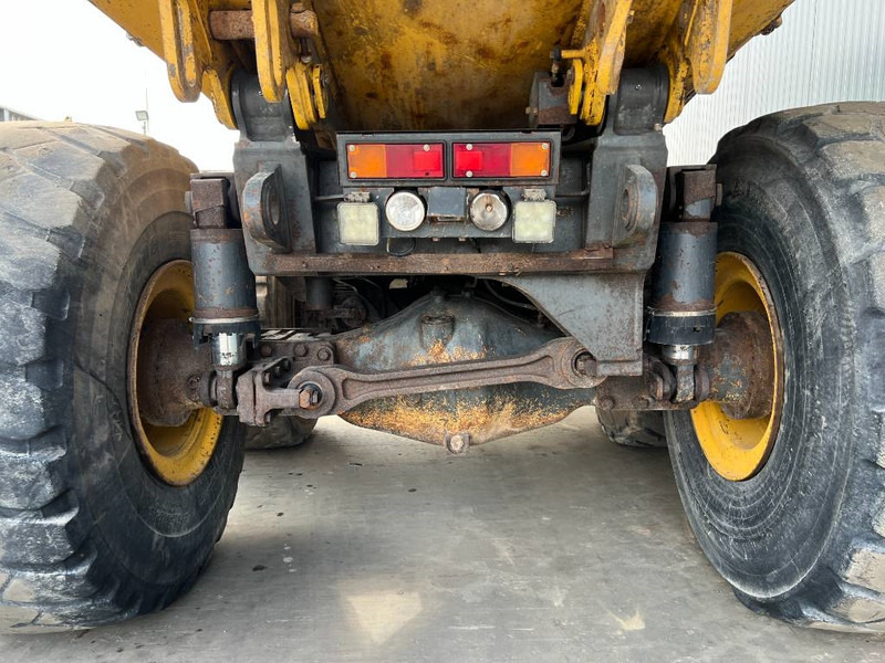 Komatsu HM400-3 - Csuklós dömper: 5 kép. Komatsu HM400-3 - Csuklós dömper: 5 kép.