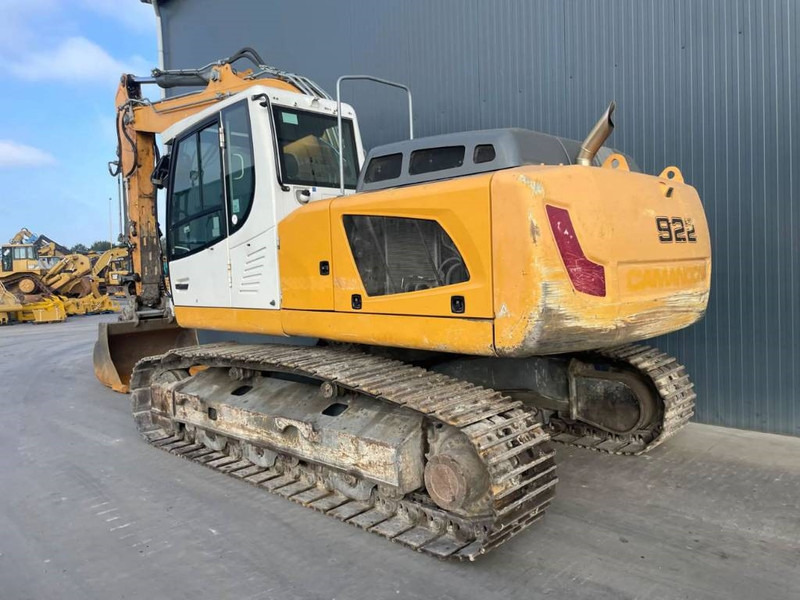Liebherr R922 SLC - Lánctalpas kotró: 3 kép. Liebherr R922 SLC - Lánctalpas kotró: 3 kép.