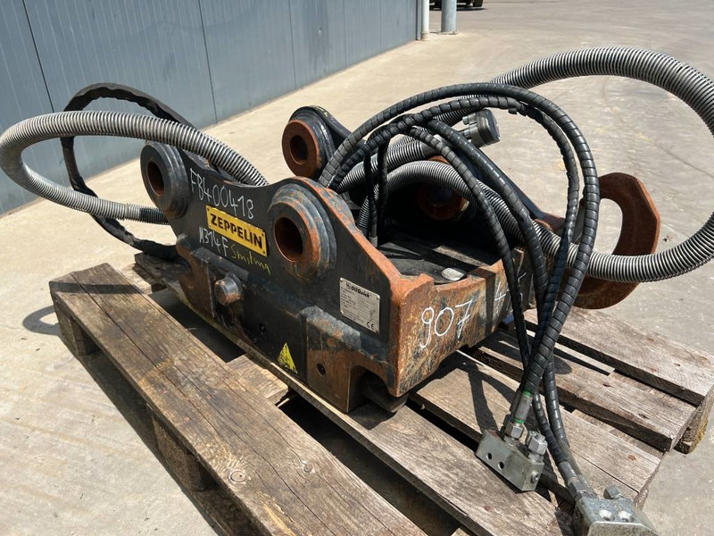 OilQuick OQ65 - M314F / M316F / M318F - Gyorscsatlakozó - Építőipari gépek: 3 kép. OilQuick OQ65 - M314F / M316F / M318F - Gyorscsatlakozó - Építőipari gépek: 3 kép.