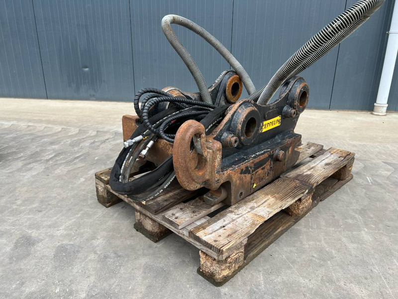 OilQuick OQ70/55 - Gyorscsatlakozó - Építőipari gépek: 1 kép. OilQuick OQ70/55 - Gyorscsatlakozó - Építőipari gépek: 1 kép.