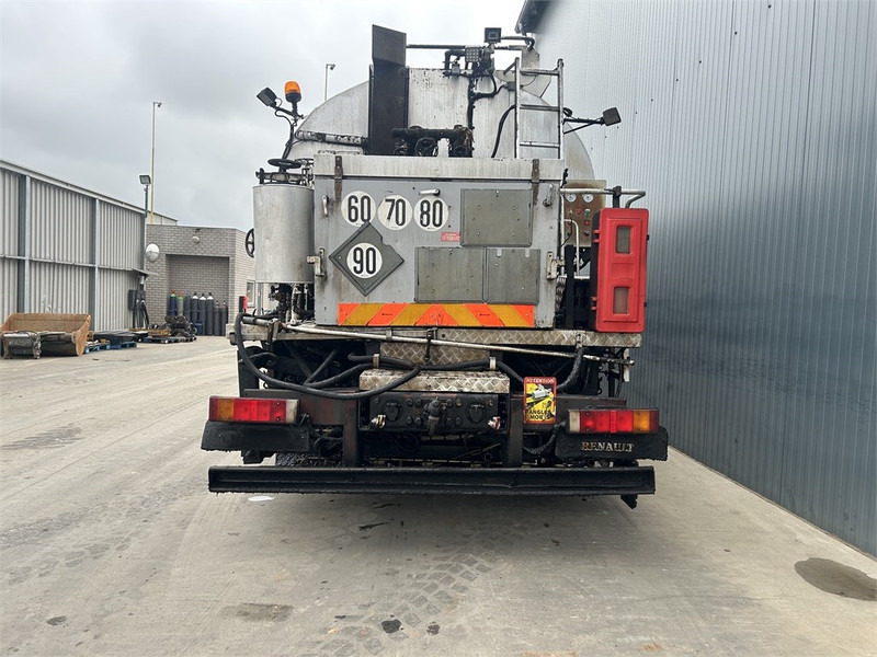 Renault Rincheval - 12.000 Liter - Bitumenszóró: 5 kép. Renault Rincheval - 12.000 Liter - Bitumenszóró: 5 kép.