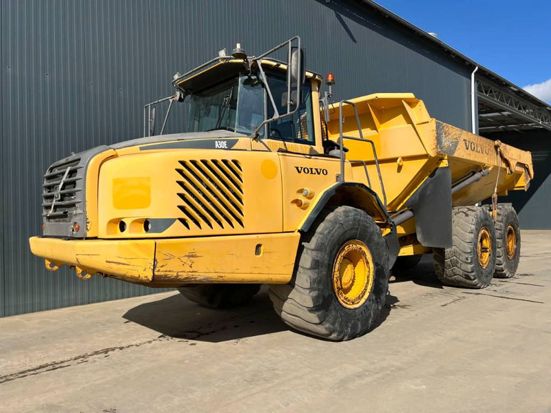Volvo A30E - Csuklós dömper: 1 kép. Volvo A30E - Csuklós dömper: 1 kép.