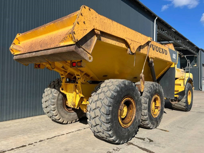 Volvo A30E - Csuklós dömper: 4 kép. Volvo A30E - Csuklós dömper: 4 kép.