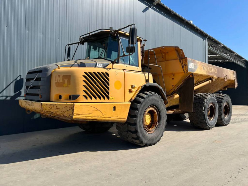 Volvo A30E - Csuklós dömper: 1 kép. Volvo A30E - Csuklós dömper: 1 kép.