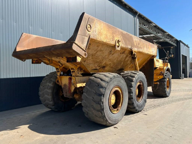 Volvo A30E - Csuklós dömper: 4 kép. Volvo A30E - Csuklós dömper: 4 kép.