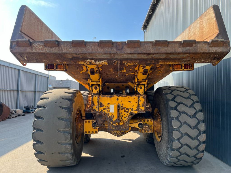 Volvo A40E - Csuklós dömper: 4 kép. Volvo A40E - Csuklós dömper: 4 kép.