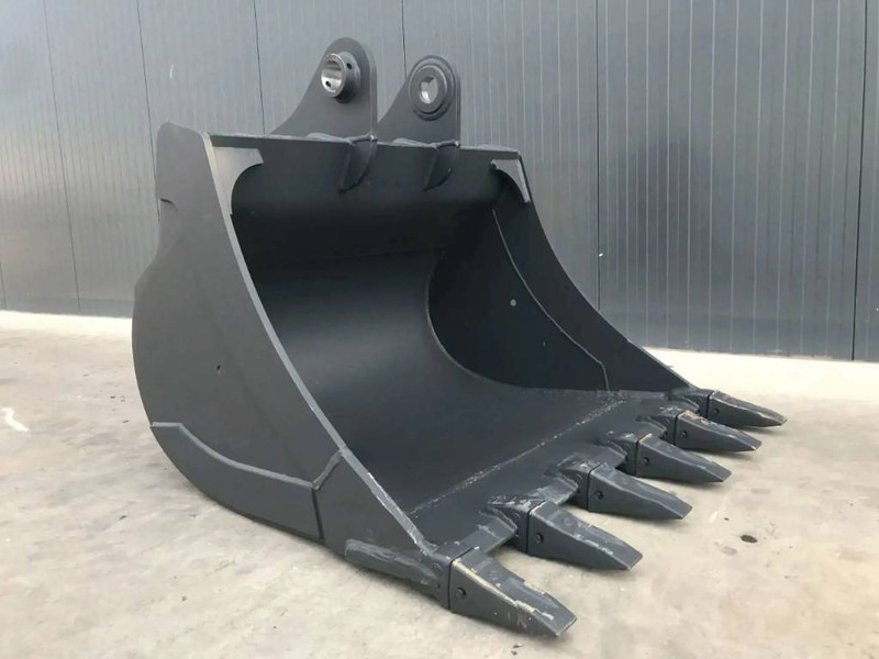 Volvo EC210 - Kanál - Építőipari gépek: 2 kép. Volvo EC210 - Kanál - Építőipari gépek: 2 kép.