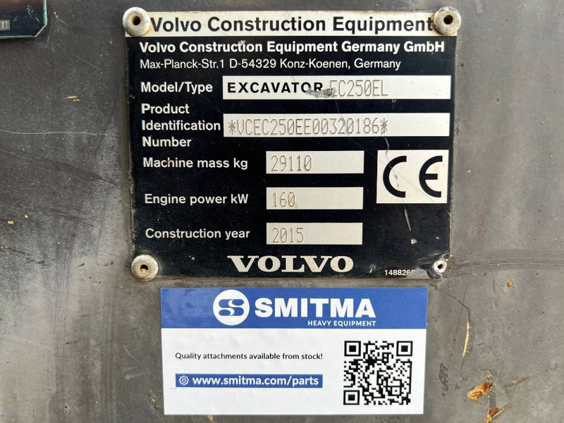 Volvo EC250E L - Lánctalpas kotró: 5 kép. Volvo EC250E L - Lánctalpas kotró: 5 kép.