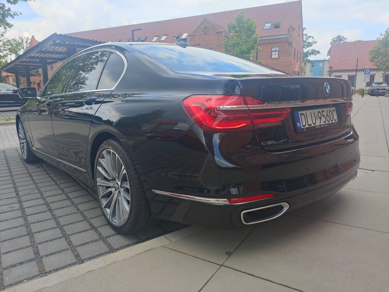 BMW 730D x-drive - Autó: 5 kép. BMW 730D x-drive - Autó: 5 kép.