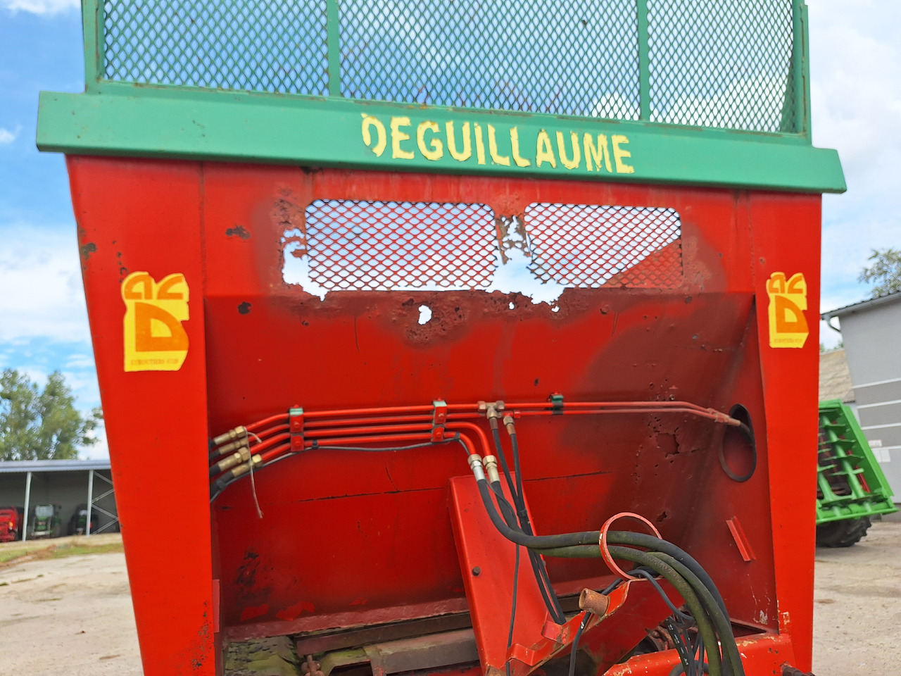 DEGUILLAUME HVD1310 - Szervestrágyaszóró: 5 kép. DEGUILLAUME HVD1310 - Szervestrágyaszóró: 5 kép.