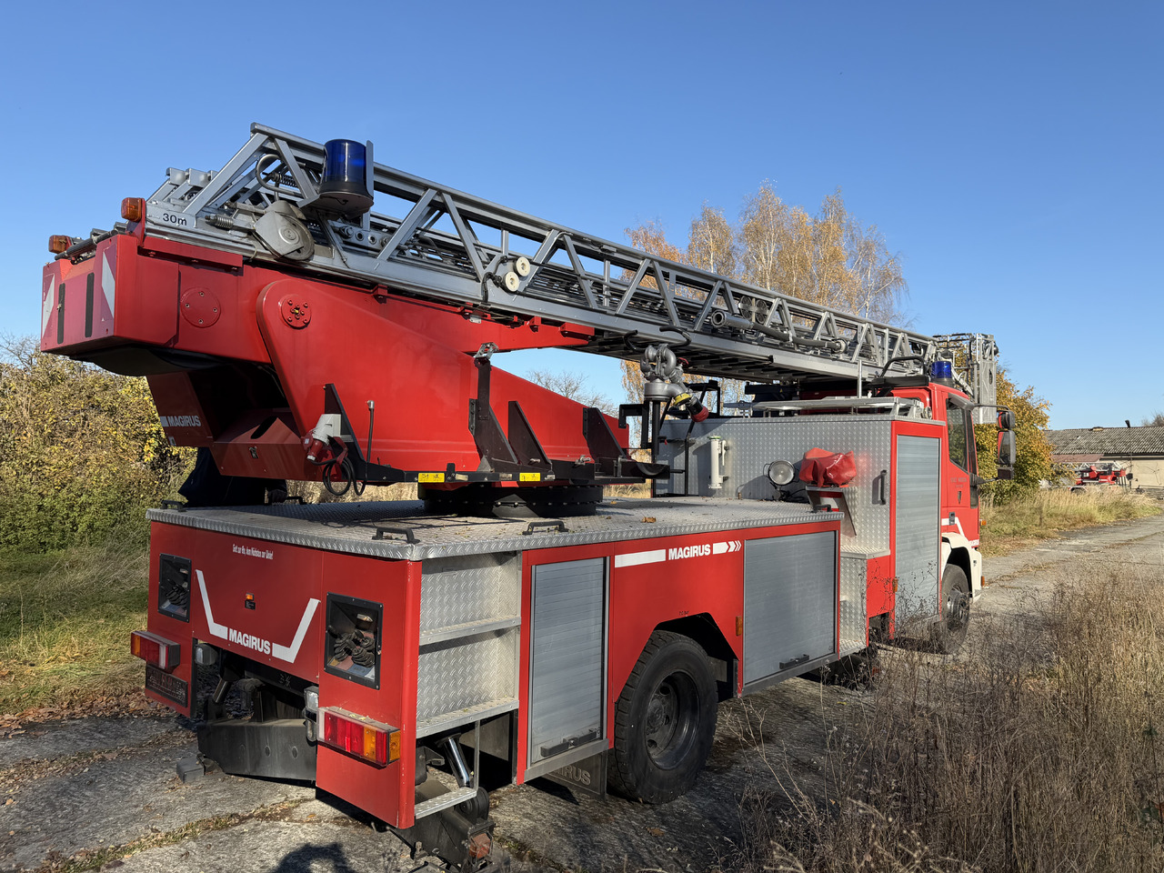 IVECO MAGIRUS FF150E - Tűzoltóautó: 3 kép. IVECO MAGIRUS FF150E - Tűzoltóautó: 3 kép.