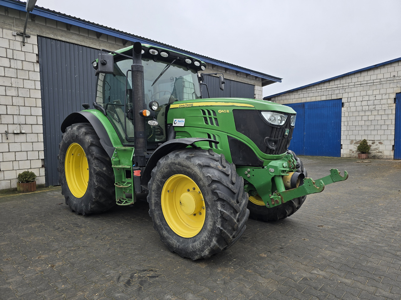 JOHN DEERE 6140R - Traktor: 5 kép. JOHN DEERE 6140R - Traktor: 5 kép.