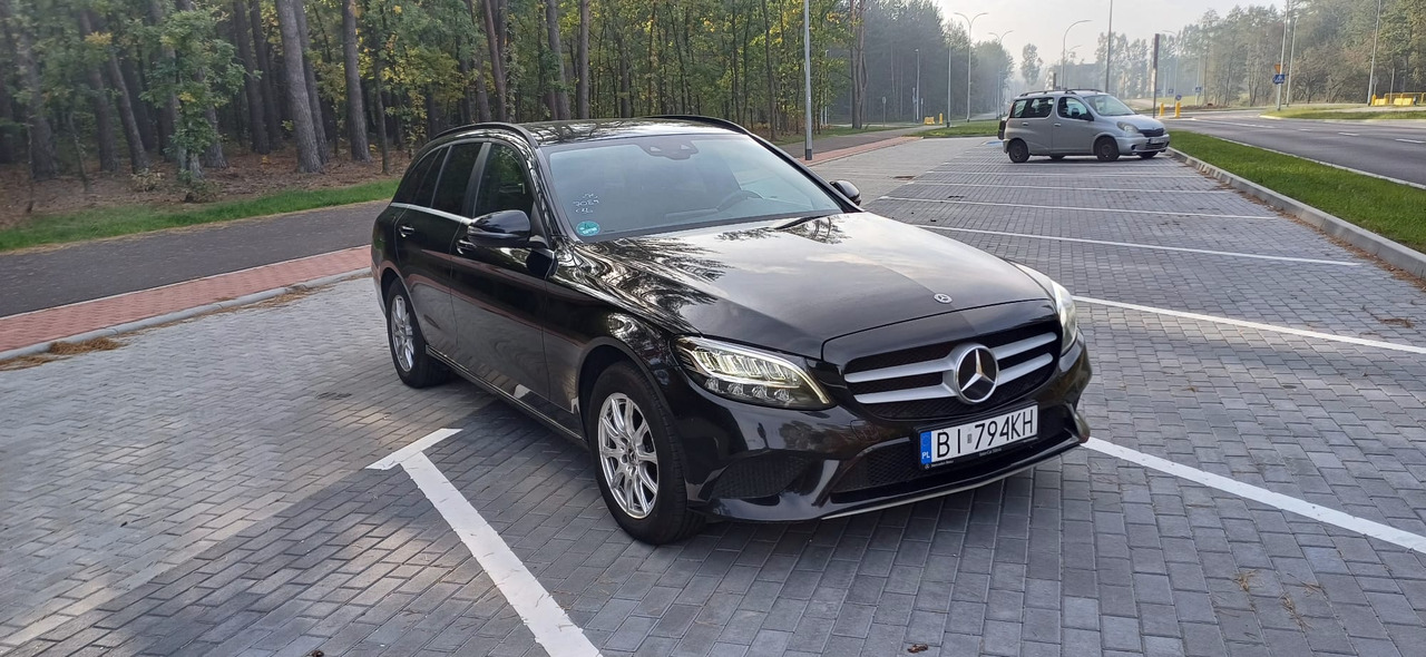 MERCEDES-BENZ C 200 D (W205) - Autó: 1 kép. MERCEDES-BENZ C 200 D (W205) - Autó: 1 kép.