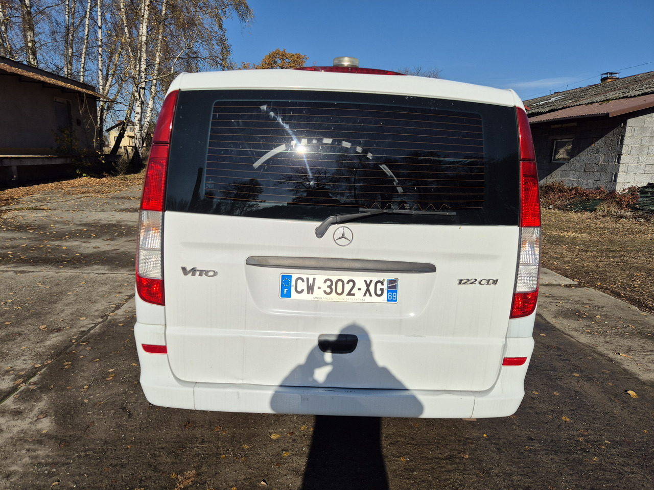 MERCEDES-BENZ Vito 122 CDi - Mentőautó: 4 kép. MERCEDES-BENZ Vito 122 CDi - Mentőautó: 4 kép.
