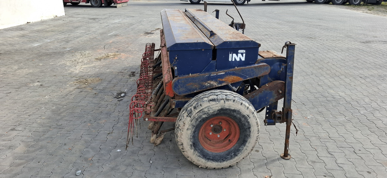 NORDSTEN Combi-Matic 3 m - Vetőgép: 4 kép. NORDSTEN Combi-Matic 3 m - Vetőgép: 4 kép.