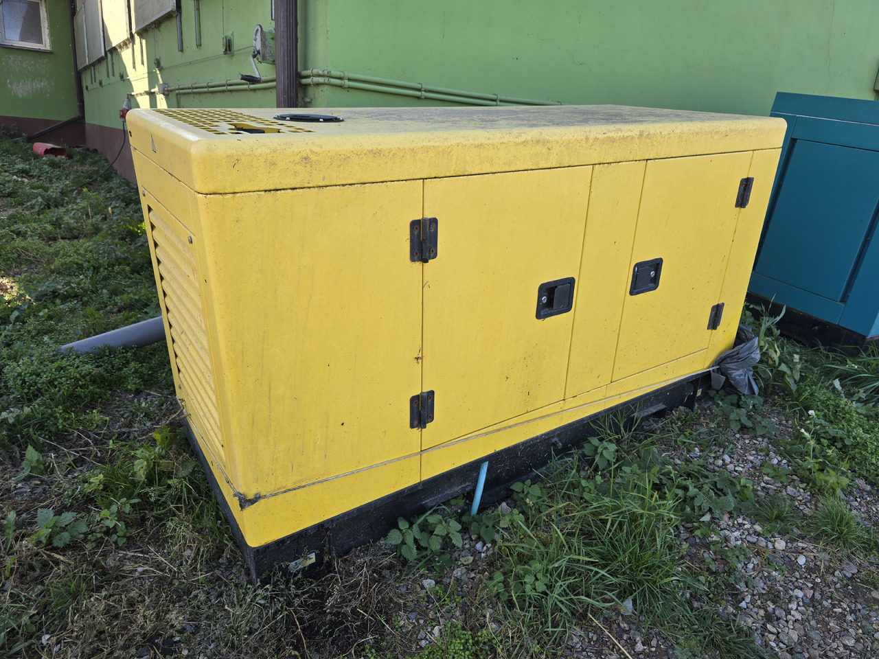 PRAMAST VG-R30 - Áramfejlesztő: 1 kép. PRAMAST VG-R30 - Áramfejlesztő: 1 kép.