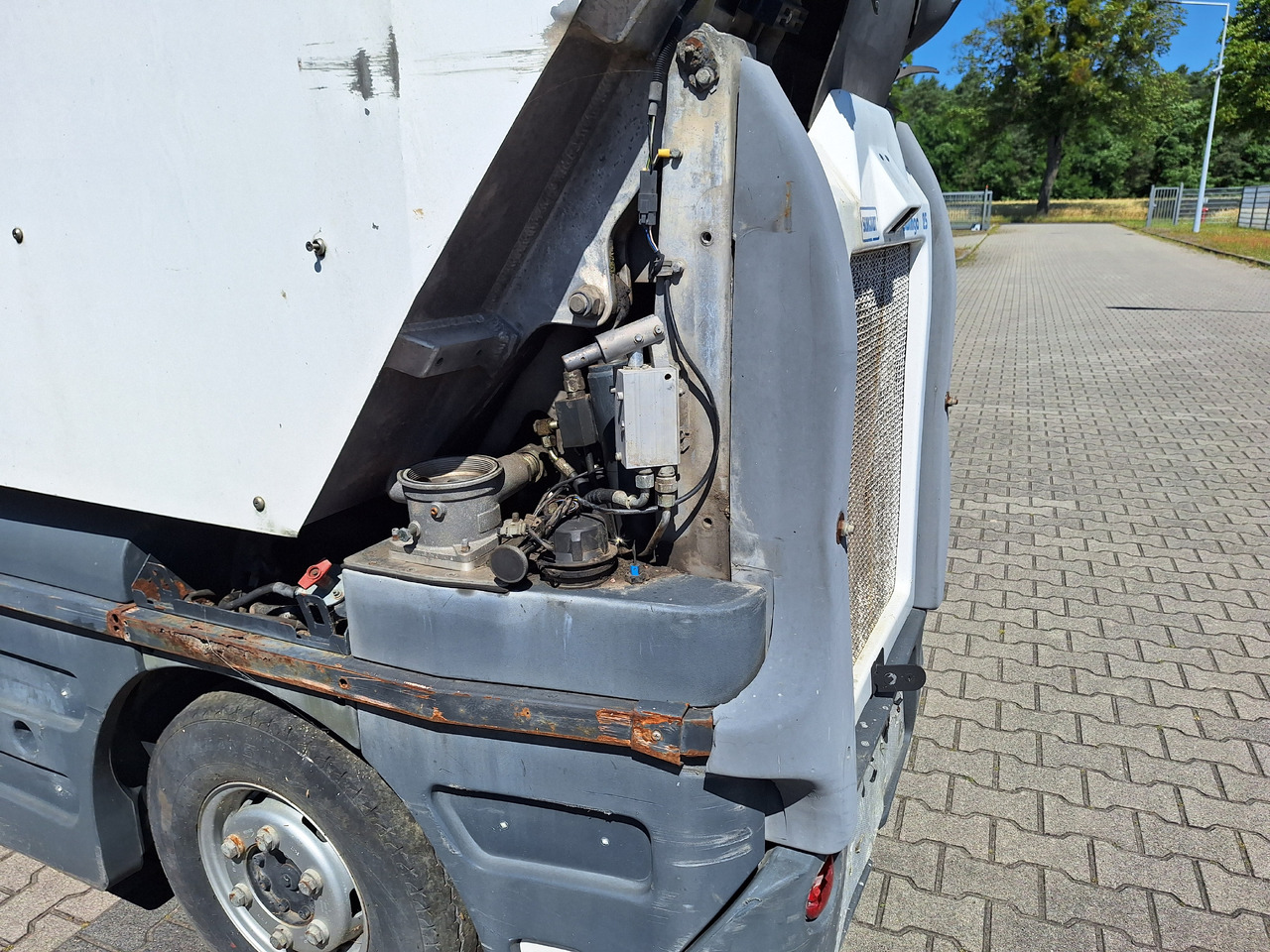 Schmidt Swingo - Utcaseprő gép: 5 kép. Schmidt Swingo - Utcaseprő gép: 5 kép.